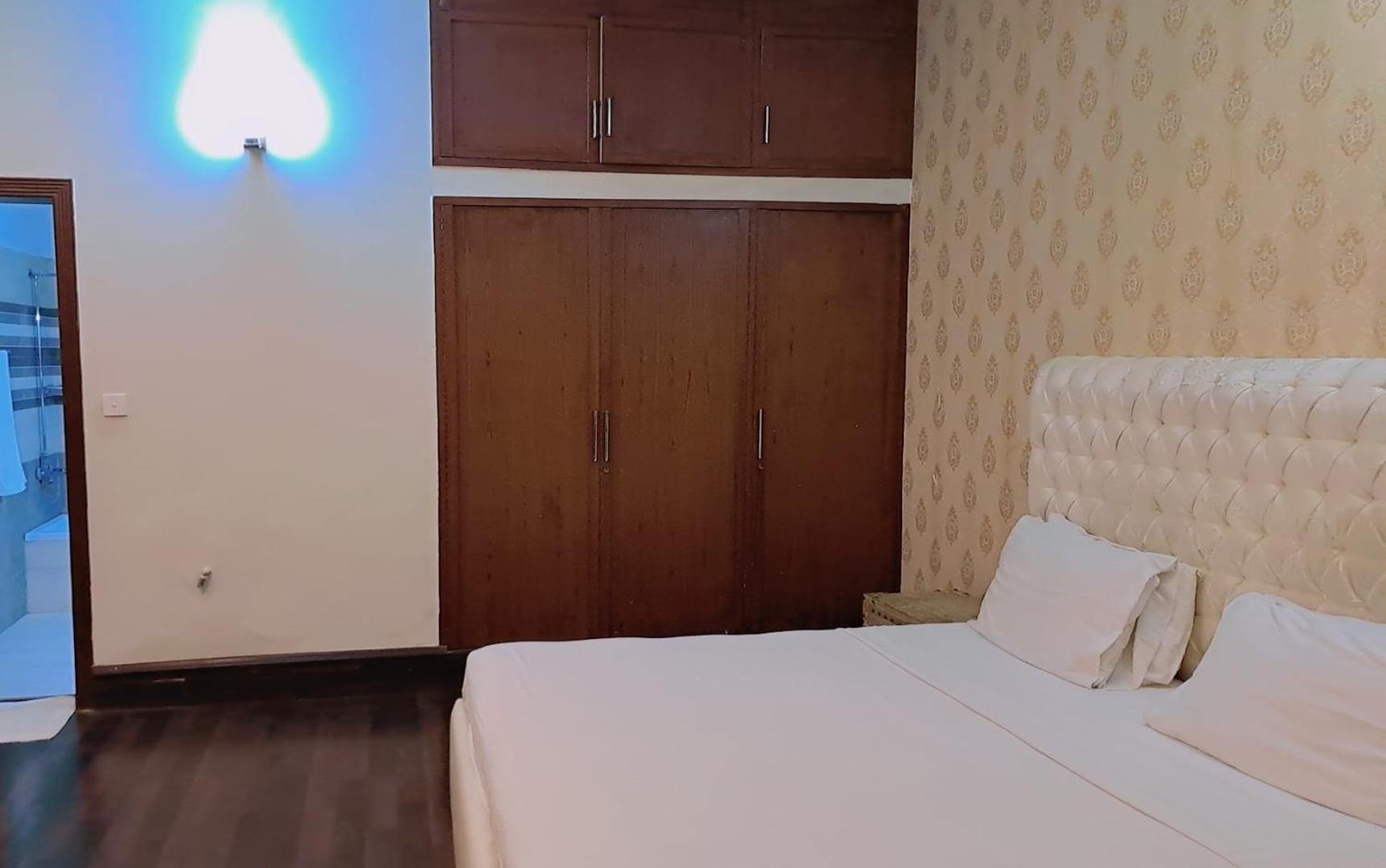איסלמאבד Royal Grace Guest House מראה חיצוני תמונה